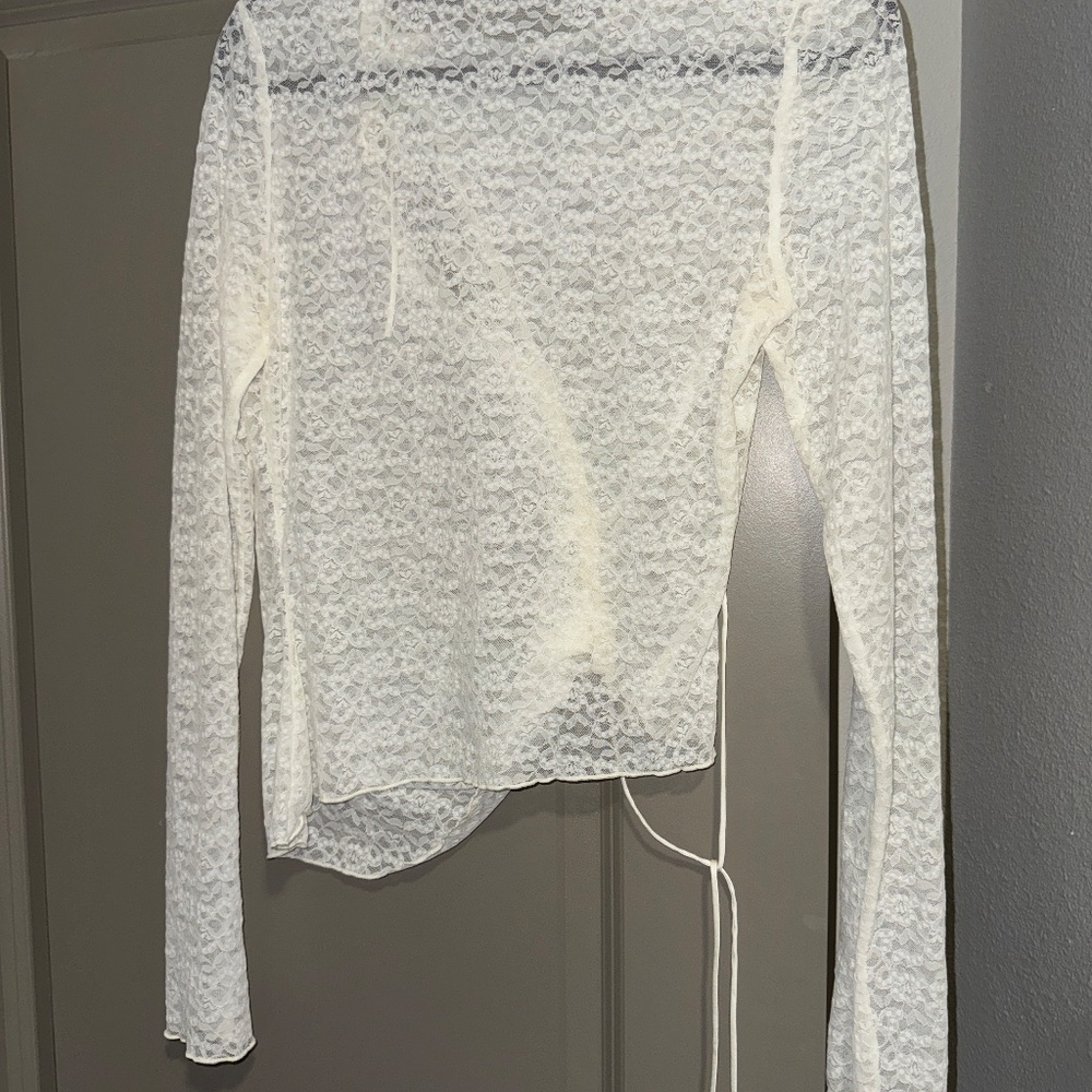 Women's Cream Lace Wrap Long-Sleeve Top - Picture 4 of 5
